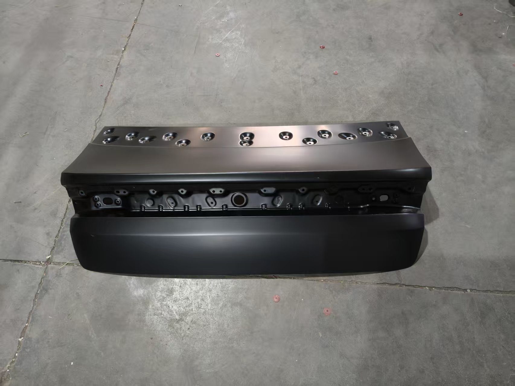 درب صندوق عقب استیل KIA K4 24